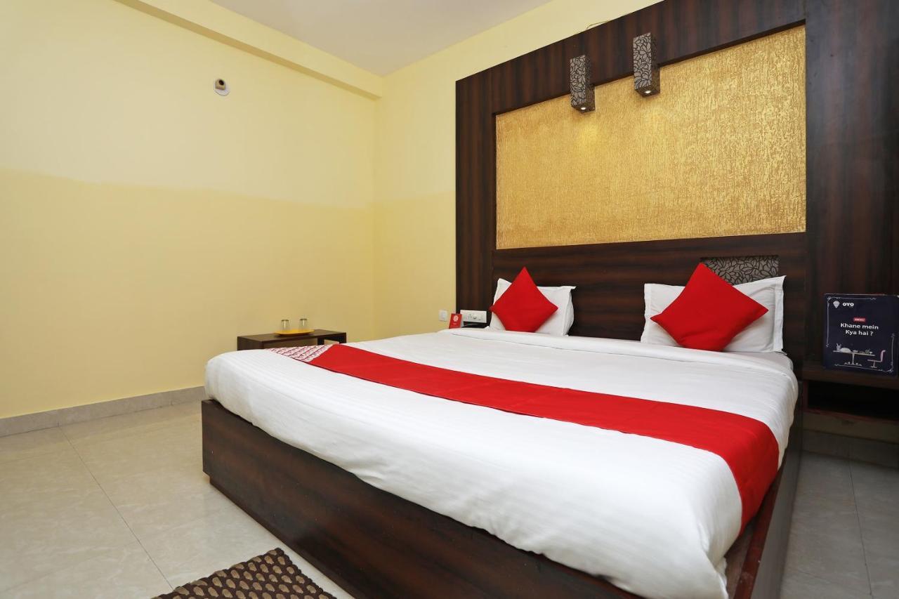 Oyo 15206 Hotel Sonar Gaon 普里 外观 照片