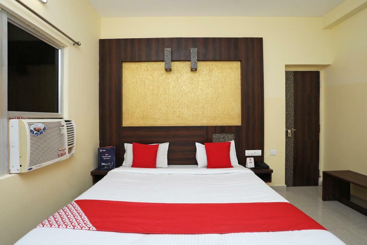 Oyo 15206 Hotel Sonar Gaon 普里 外观 照片