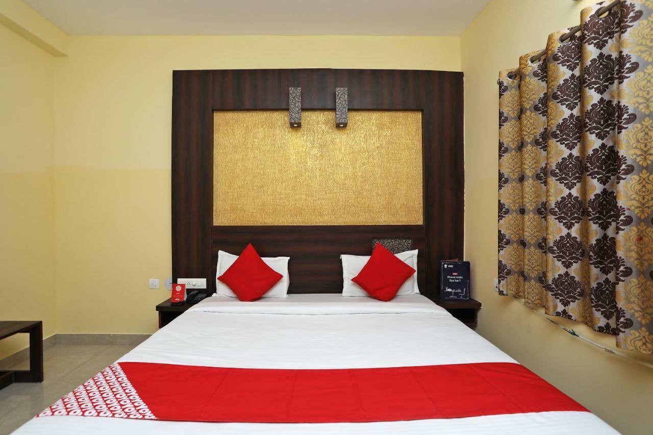 Oyo 15206 Hotel Sonar Gaon 普里 外观 照片